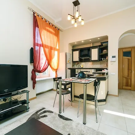 Savanna 2room Centre * Kyiv